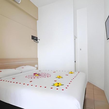 סמאראנג Guest House Nozz מראה חיצוני תמונה